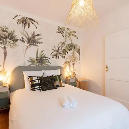 Bohemian Bakoua & Chesterfield Cottage, Hyper-centre Apartamento