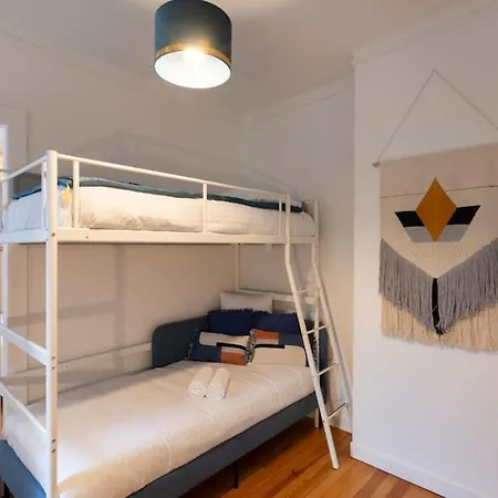 Bohemian Bakoua & Chesterfield Cottage, Hyper-centre Apartman Metz