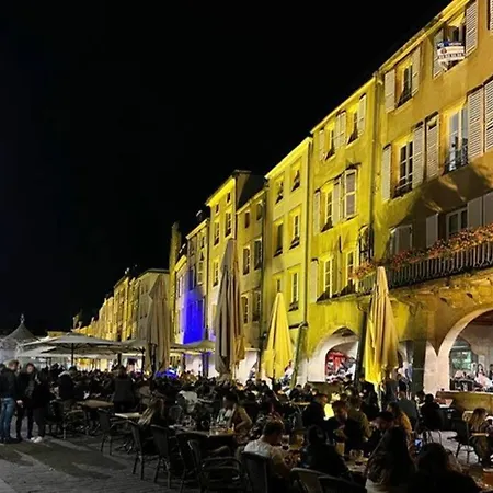 Bohemian Bakoua & Chesterfield Cottage, Hyper-centre * Metz