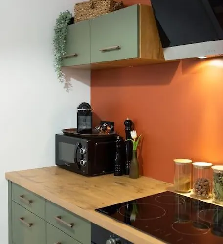 Appartement Bohemian Bakoua & Chesterfield Cottage, Hyper-centre