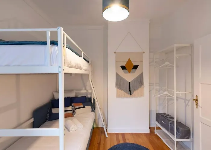 Bohemian Bakoua & Chesterfield Cottage, Hyper-centre Appartement