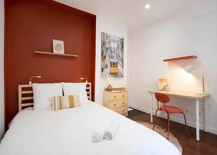 Bohemian Bakoua & Chesterfield Cottage, Hyper-centre Appartement Metz