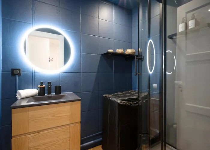 公寓 Bohemian Bakoua & Chesterfield Cottage, Hyper-centre *