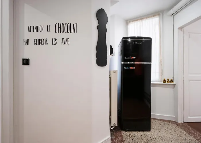 Bohemian Bakoua & Chesterfield Cottage, Hyper-centre 公寓 梅斯